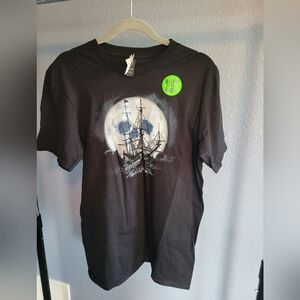 Pirates Of The Carribean Glow In The Dark Tee